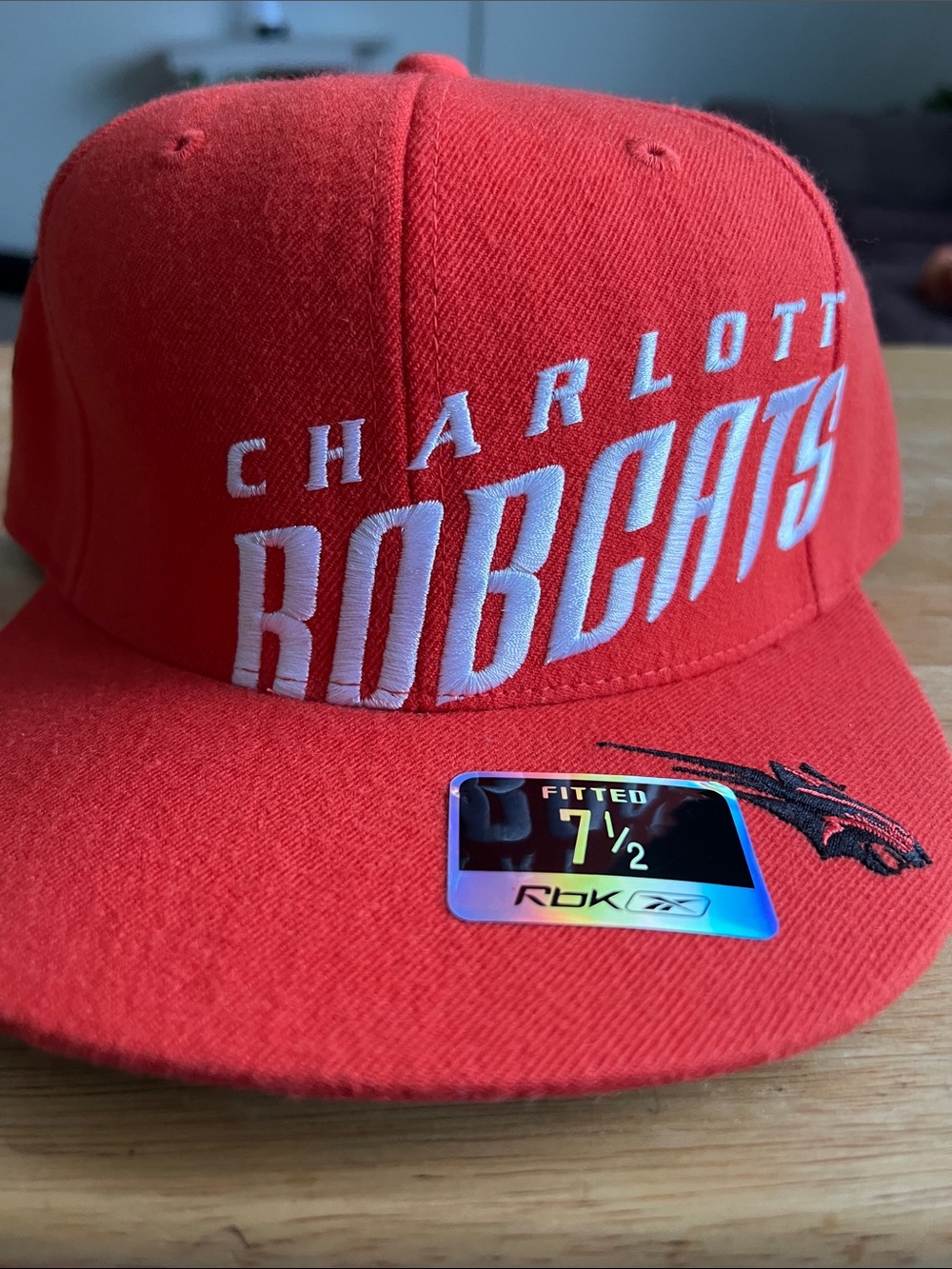 Charlotte bobcat size 7 1/2 Reebok cat